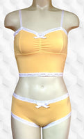
              Sunny (high waist) in Sunflower
            