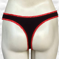 Hailey thong in Noir