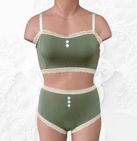 
              Chloe (hw) in Sage
            