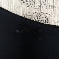 
              2 pk Everyday Undies (high waist) in Noir
            