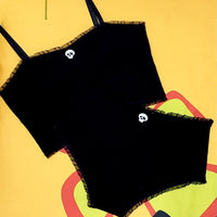 Maila garter belt in Noir