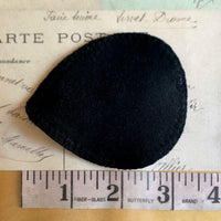Makeup Remover Pads in black