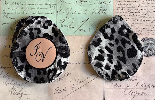 Makeup Remover Pads in leopard bamboo